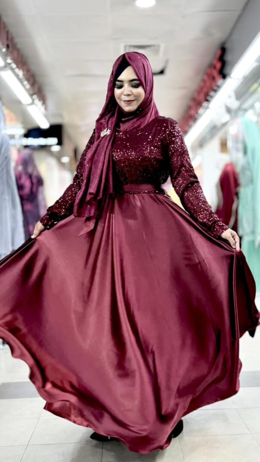 Sequence Party Gown Made by Exclusive Silk - Image 4