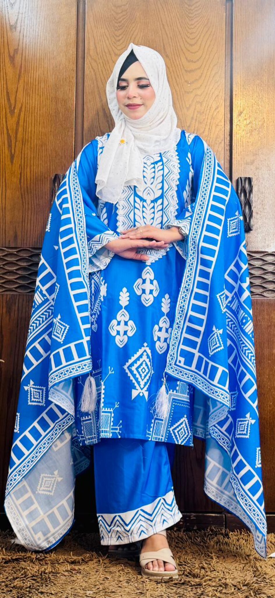 Dubai Soft Silk Three Pieces - Image 8