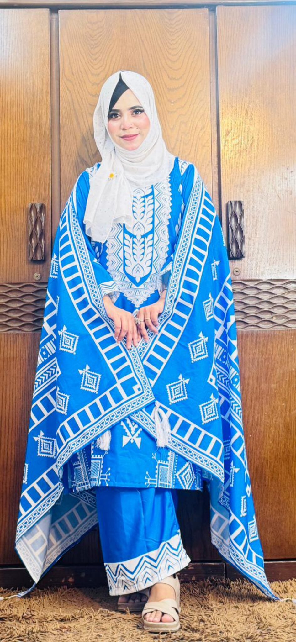 Dubai Soft Silk Three Pieces - Image 7