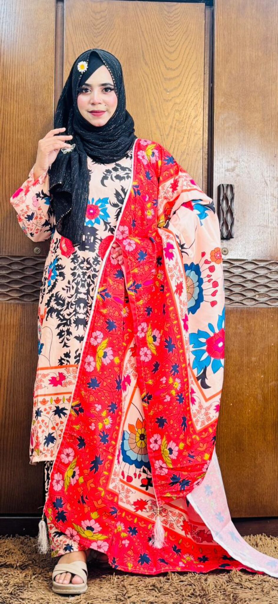 Dubai Soft Silk Three Pieces - Image 9