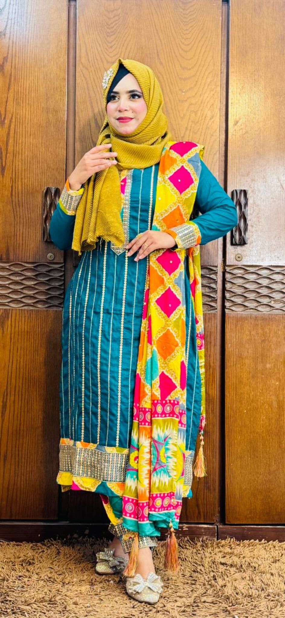 Delhi Boutique Ready Three Pieces - Image 3